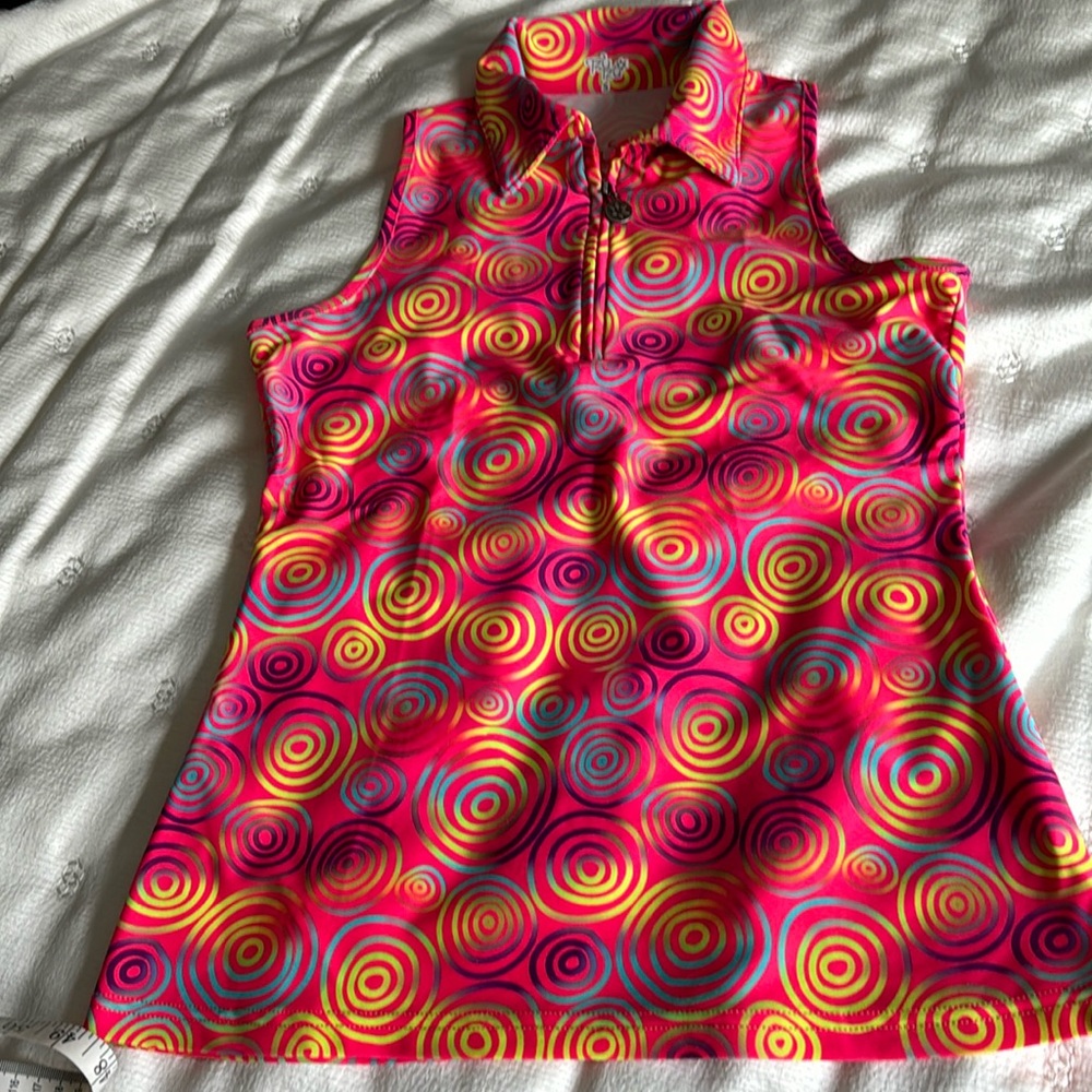 Tzu Tzu Golf Tennis Sleeveless Top